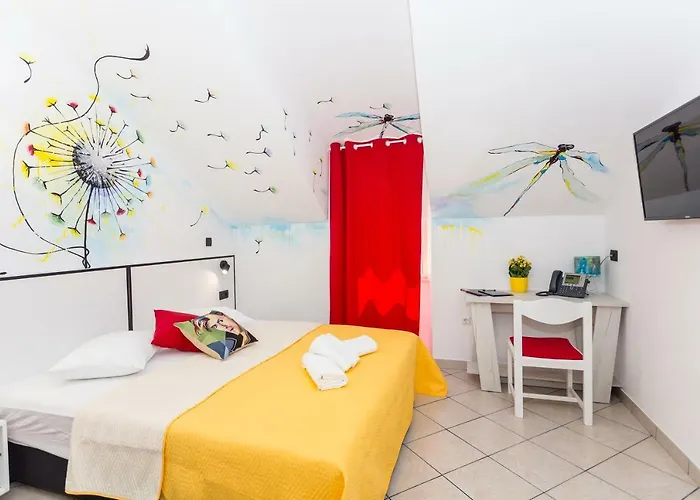 Casa de hóspedes Mima's 4*